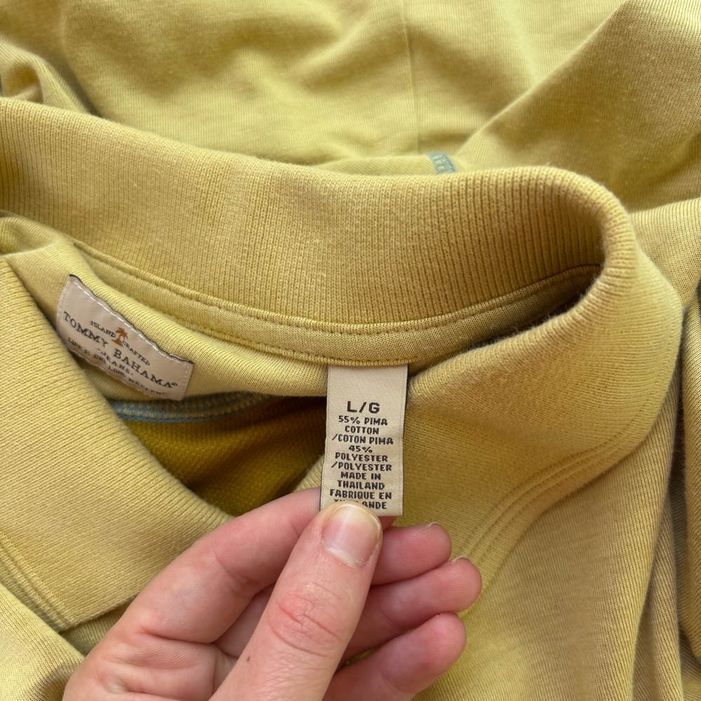 Tommy Bahama Men's shirt size large - Picture 3 of 4